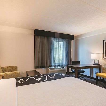 La Quinta By Wyndham Atlanta Alpharetta Hotel Eksteriør billede