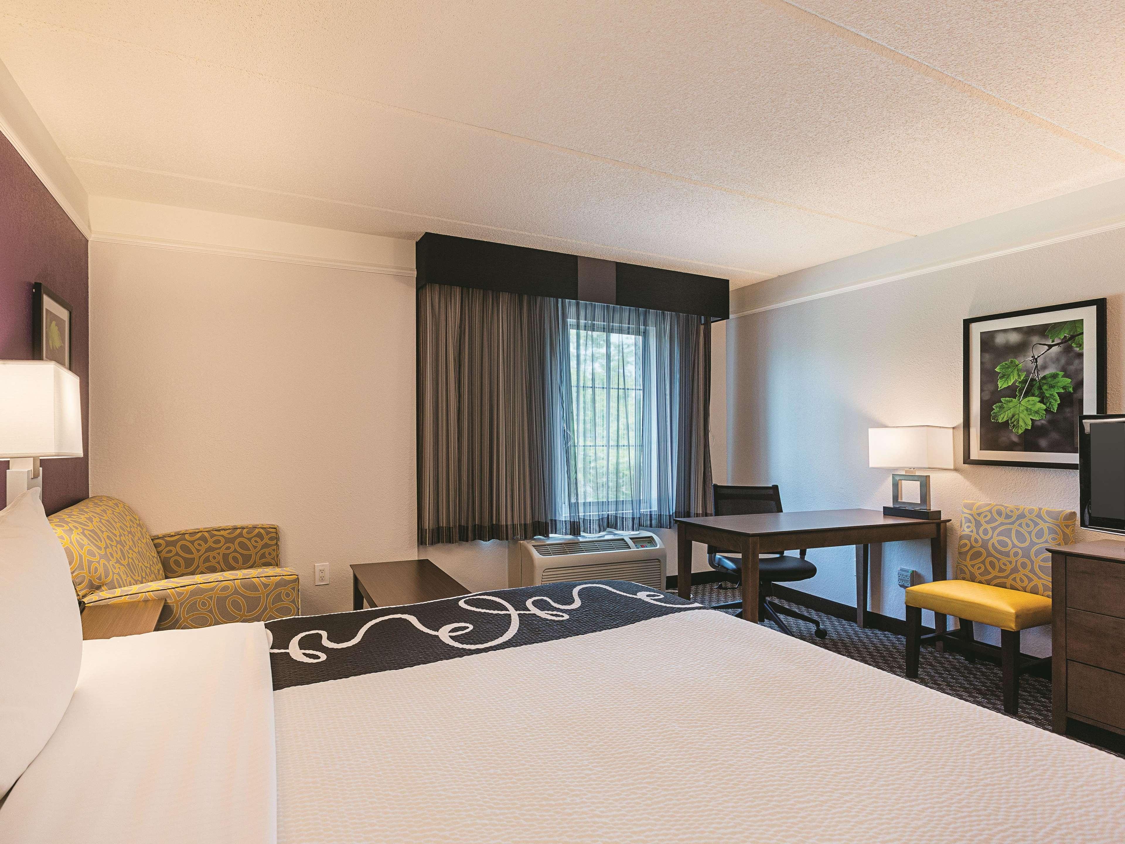 La Quinta By Wyndham Atlanta Alpharetta Hotel Eksteriør billede