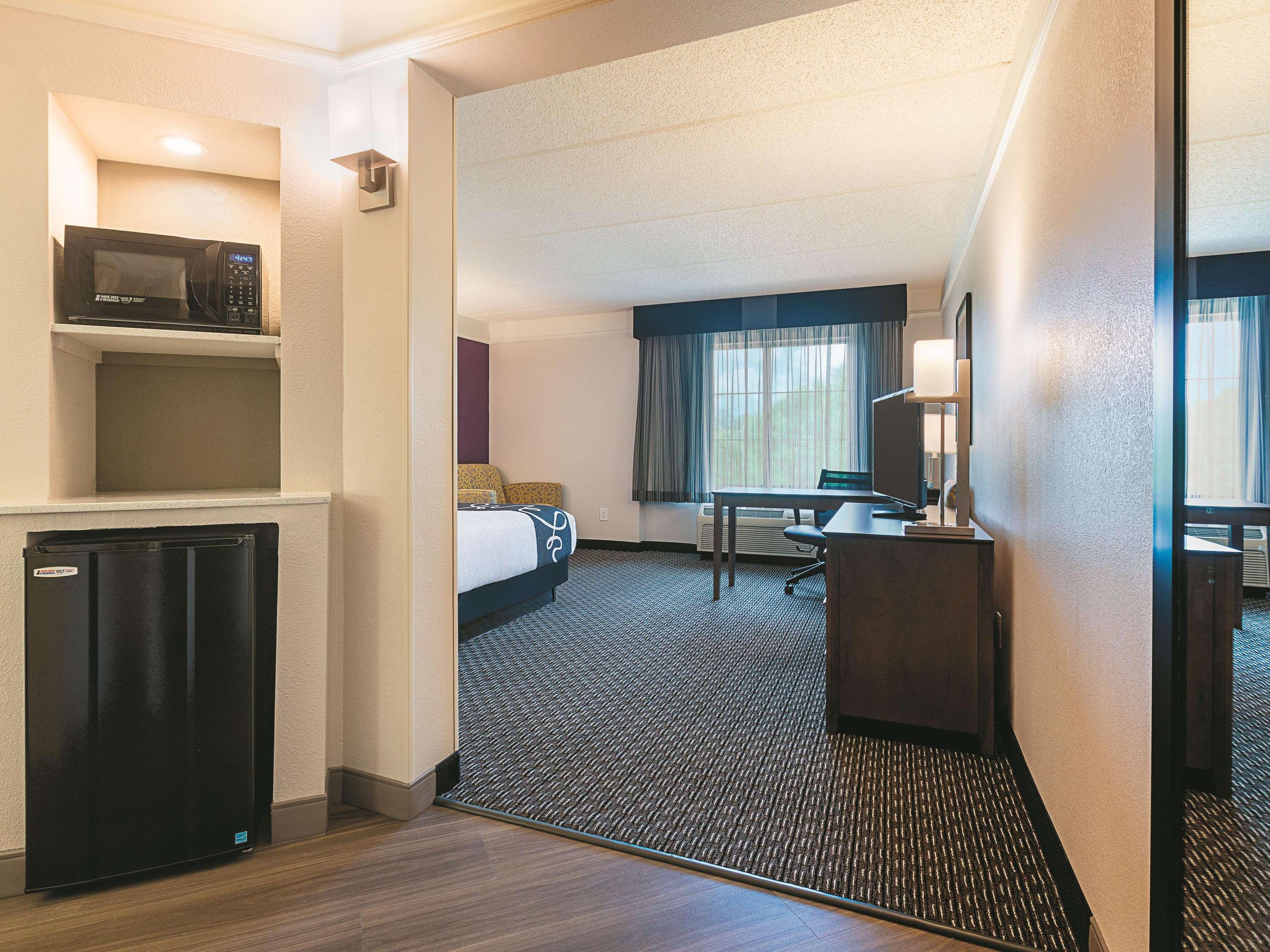La Quinta By Wyndham Atlanta Alpharetta Hotel Eksteriør billede