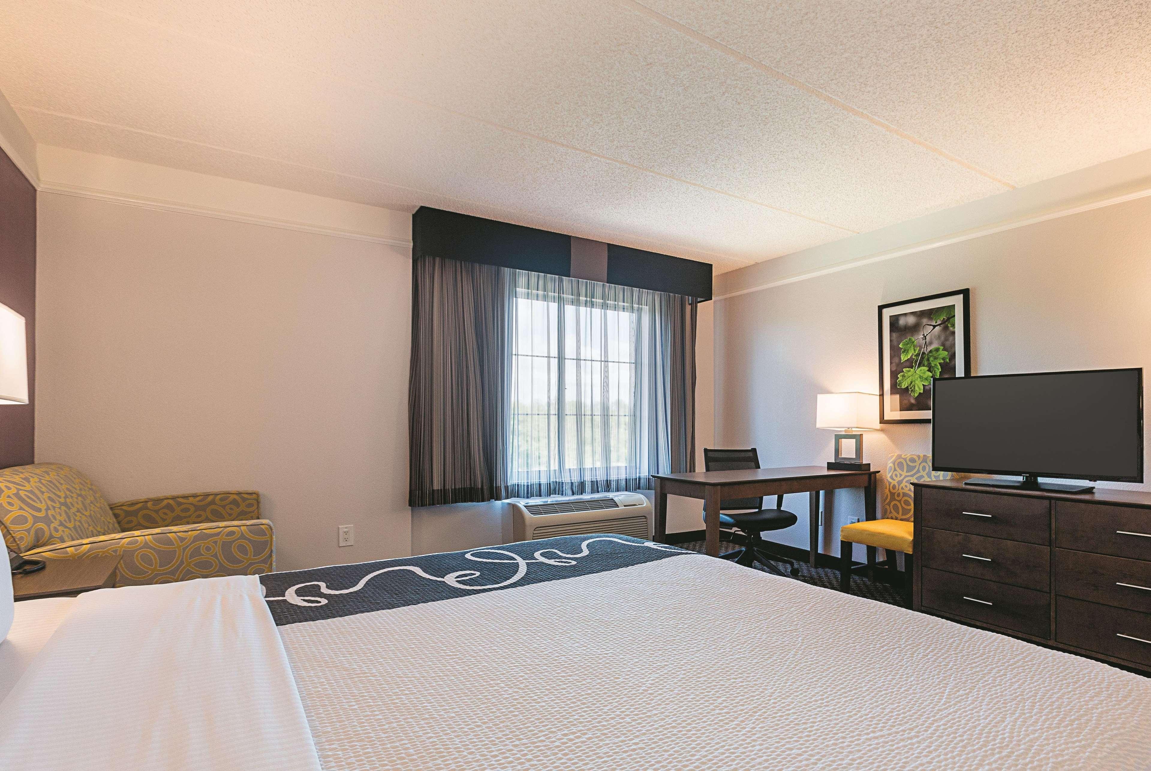 La Quinta By Wyndham Atlanta Alpharetta Hotel Eksteriør billede