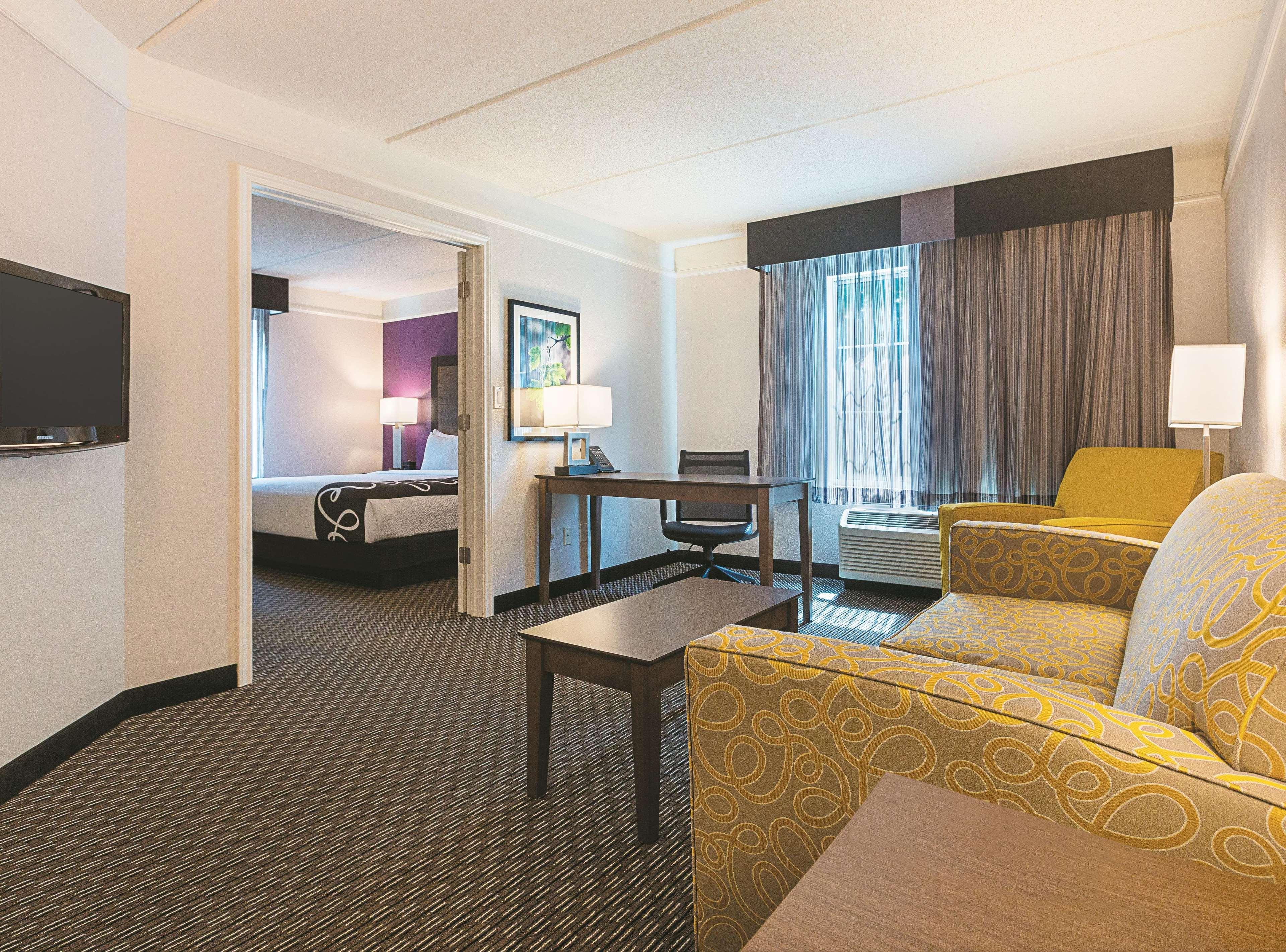 La Quinta By Wyndham Atlanta Alpharetta Hotel Eksteriør billede